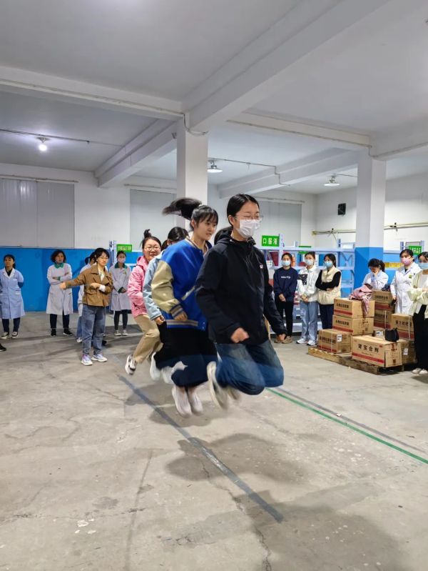 寧陽(yáng)一滕醫(yī)藥有限公司開(kāi)展“五四”青年節(jié)系列活動(dòng)