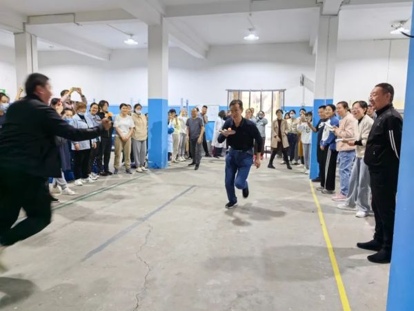 寧陽(yáng)一滕醫(yī)藥有限公司開(kāi)展“五四”青年節(jié)系列活動(dòng)