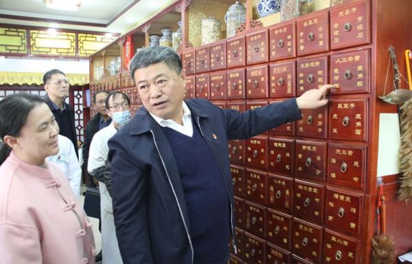寧陽縣一滕醫(yī)藥有限公司承辦山東省“***美藥師藥學服務齊魯行暨***美藥師走基層”志愿服務公益活動