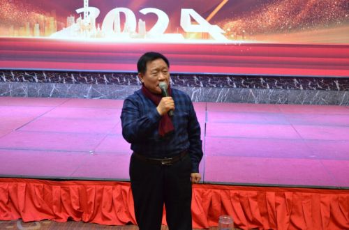 山東一滕集團2024年新春聯(lián)歡會節(jié)目預(yù)選工作圓滿完成