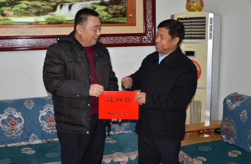 ***榮譽(yù)！一滕集團(tuán)“***全國總工會職工書屋示范點(diǎn)” 正式授牌