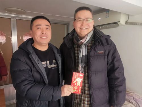 【寒冬送溫暖 佳節(jié)祝福至】寧陽縣一滕醫(yī)藥有限公司開展春節(jié)走訪慰問活動(dòng)