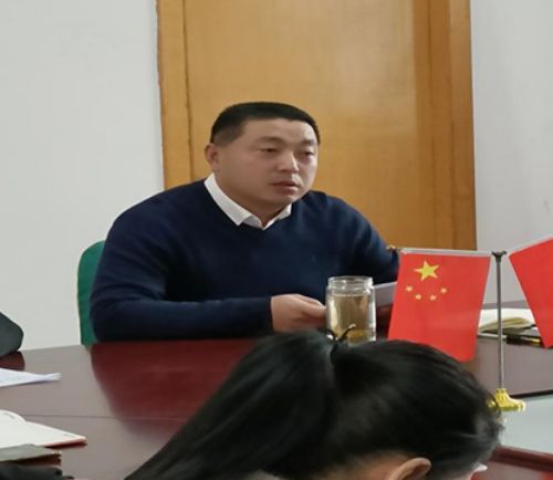 東平一滕醫(yī)藥公司召開2023年度工作總結(jié)表彰大會