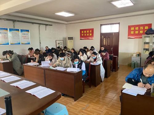 【收心歸位 力開新局】寧陽(yáng)一滕醫(yī)藥公司召開2024年度經(jīng)營(yíng)工作推進(jìn)會(huì)