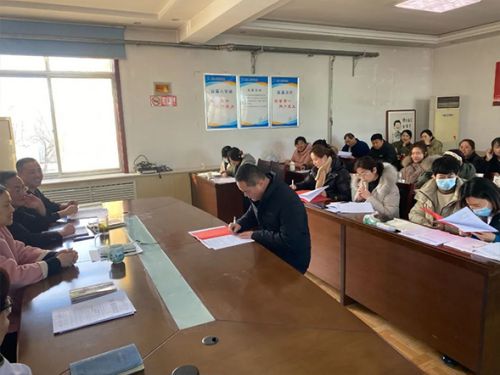 【收心歸位 力開新局】寧陽(yáng)一滕醫(yī)藥公司召開2024年度經(jīng)營(yíng)工作推進(jìn)會(huì)
