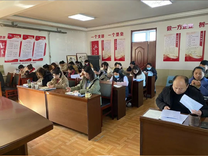 【聚智謀遠(yuǎn) 再譜新篇】寧陽一滕醫(yī)藥公司召開2025年度經(jīng)營工作推進(jìn)會