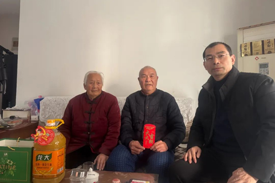 【佳節(jié)祝福至 溫情暖人心】寧陽(yáng)一滕醫(yī)藥有限公司開(kāi)展春節(jié)走訪慰問(wèn)系列活動(dòng)