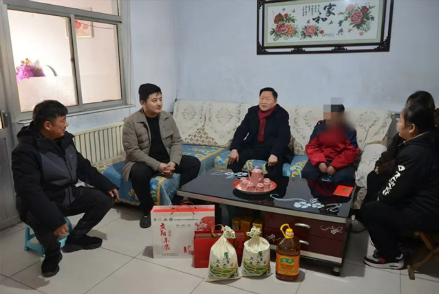 一滕集團開展節(jié)日走訪慰問活動