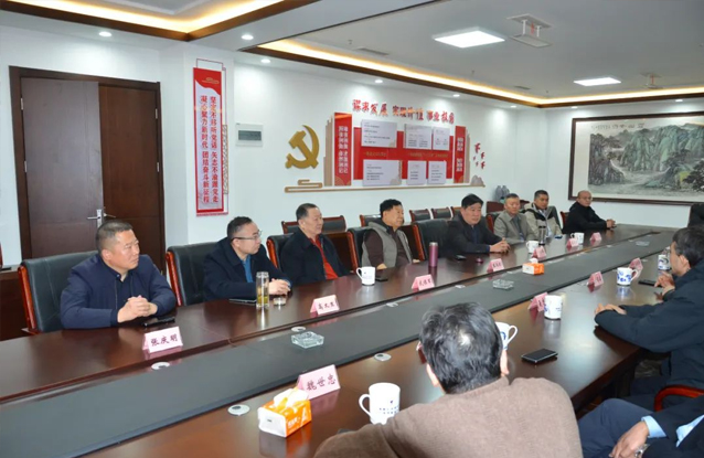 【關(guān)注】***安全生產(chǎn)協(xié)會(huì)副會(huì)長、礦山充填安全開采***礦山安監(jiān)局重點(diǎn)實(shí)驗(yàn)室主任卜昌森到一滕集團(tuán)調(diào)研