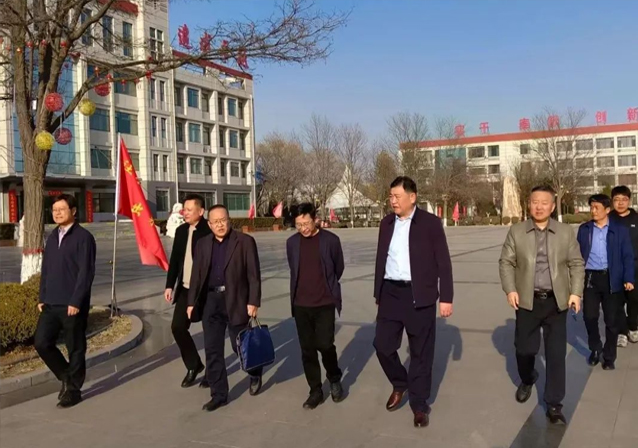 一滕集團到寧夏煤業(yè)有限公司調研考察